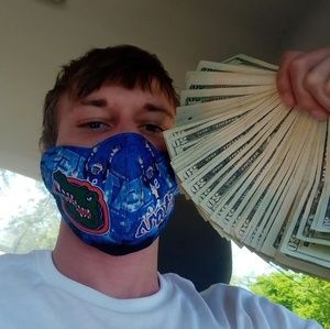 Meet your Posher, Thomas